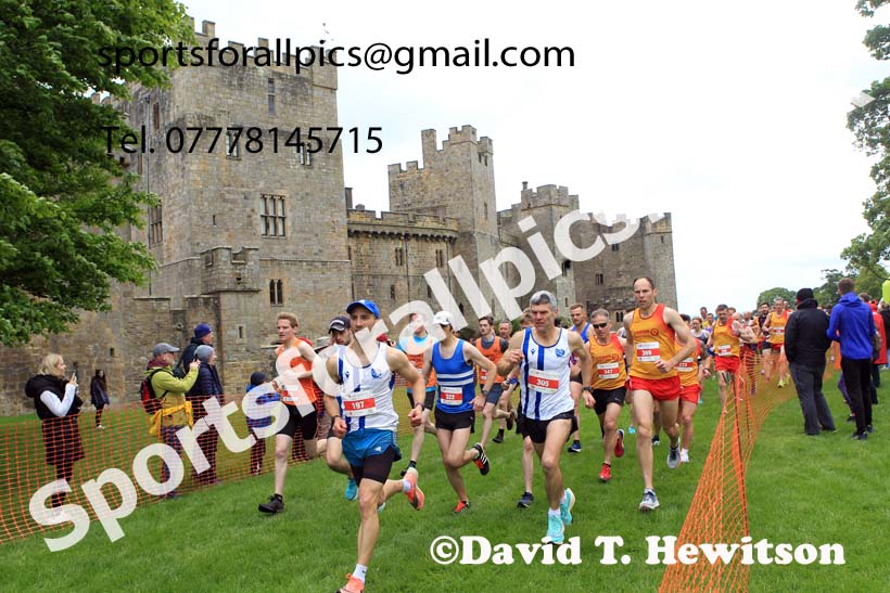 The 2022 Raby Caste 10k Road Race, County Durham. Photo: David T. Hewitson/Sports for All Pics